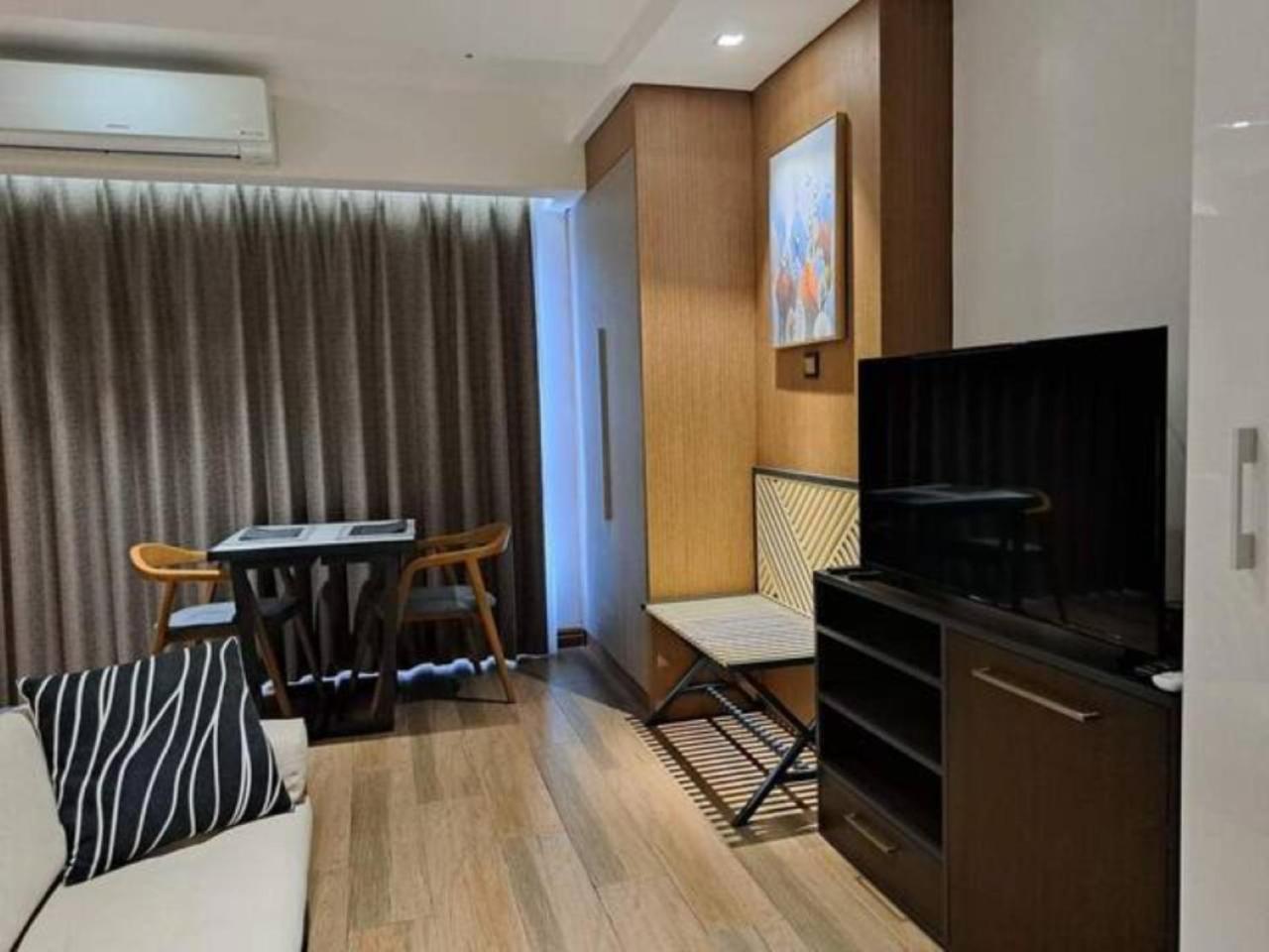 One Euphoria Apartment Angeles Exterior photo